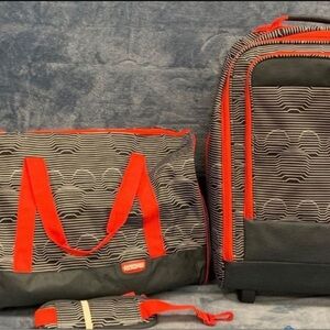 Vintage BNWT Disney Suitcase & Duffle Bag. Ready for your next Trip!